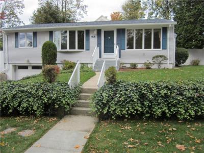 29 Valley Street, Cranston, RI 02920, USA