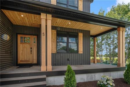 5 Braeburn Circle, Cranston, רוד איילנד 02921, ארצות הברית של אמריקה