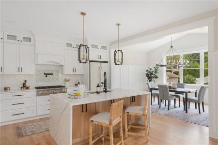 5 Braeburn Circle, Cranston, רוד איילנד 02921, ארצות הברית של אמריקה