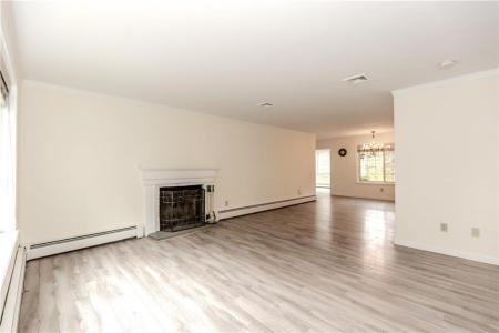 55 Governors Hill 565, West Warwick, Rhode Island 02893