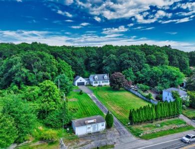 894 Main Road, Tiverton, RI 02878, USA