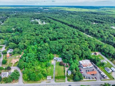 898 Main Road, Tiverton, Rhode Island 02878