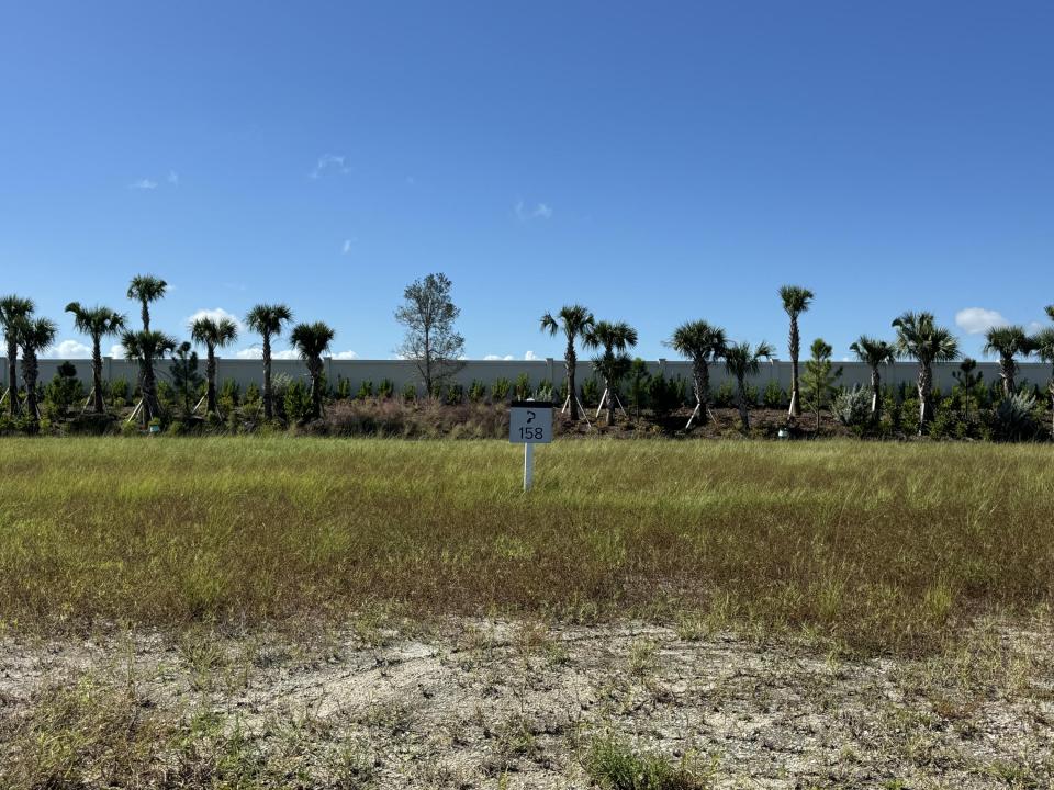 10729 Bernina Court, Palm Beach Gardens, Florida 33412