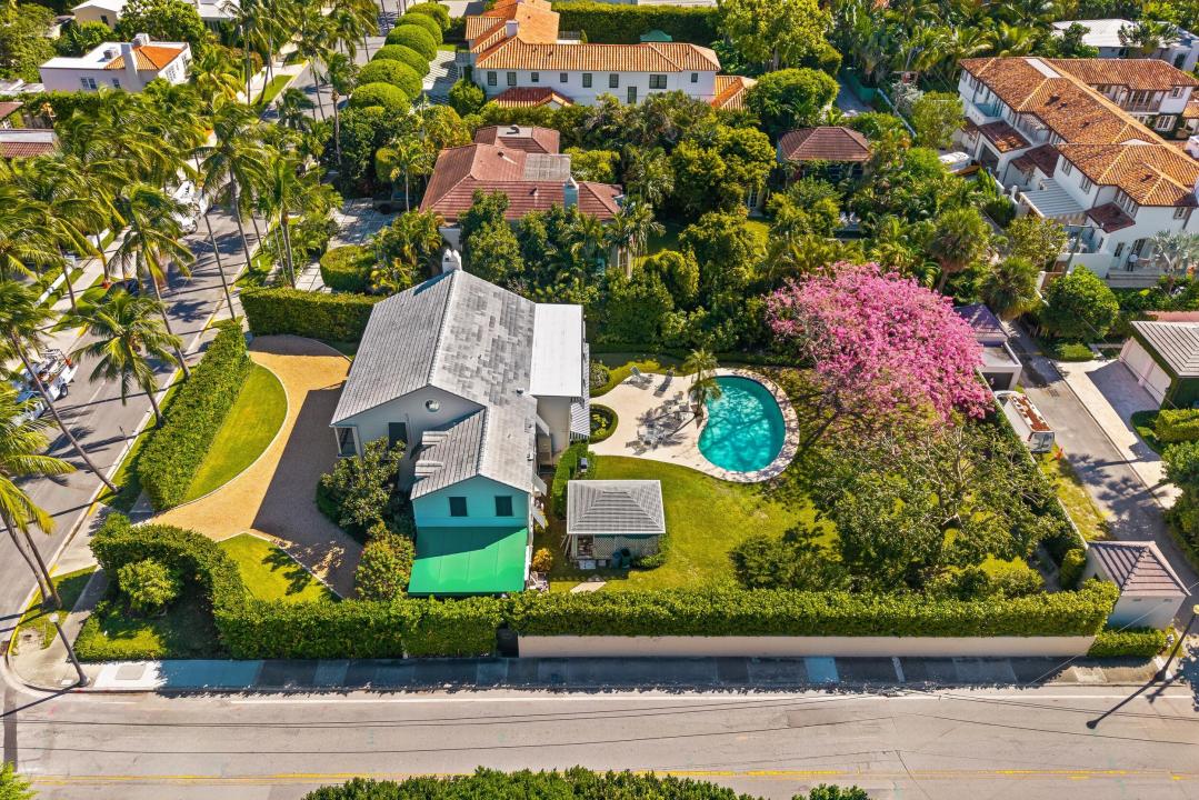 334 Barton Avenue, Palm Beach, Florida 33480