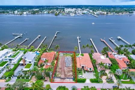 819 N Atlantic Drive, Lantana, Florida 33462