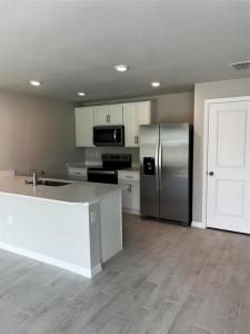 2807 34th St, Lehigh Acres, Florida 33971