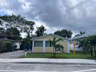 2898 NW 6th Ct, Fort Lauderdale, Florida 33311, USA