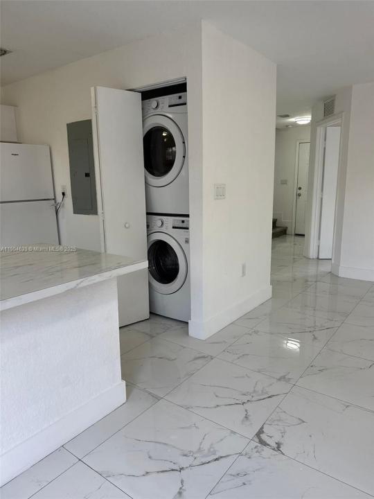 618 SW 2nd Pl, Florida City, פלורידה 33034, ארצות הברית של אמריקה 