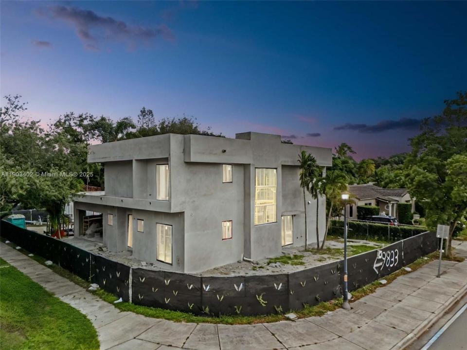 9833 N Miami Ave, Miami Shores, Florida 33150, HOA KỲ