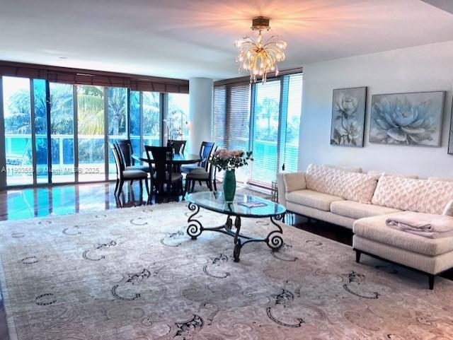 9401 Collins Ave 306, Surfside, فلوريدا 33154, الولايات المتحدة