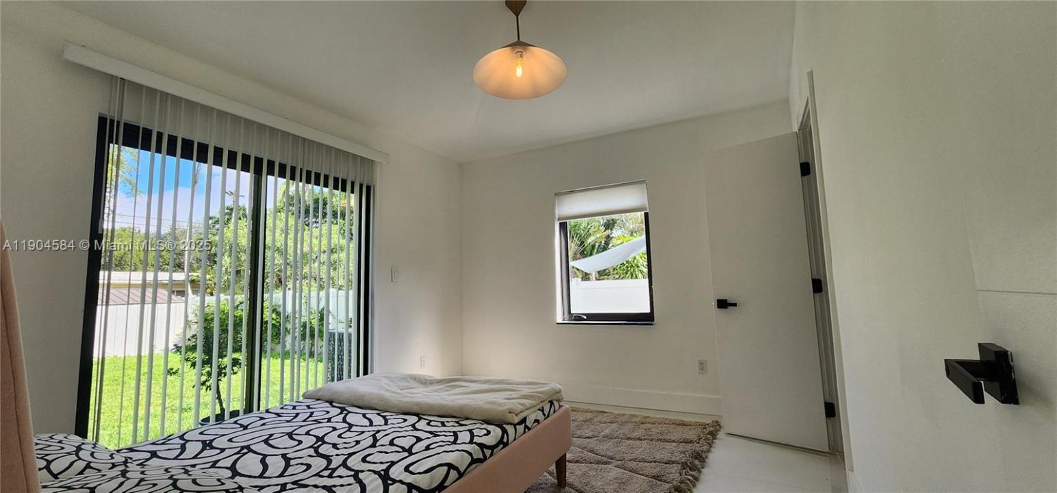 125 NE 107th St, Miami Shores, Flórida 33161, Estados Unidos