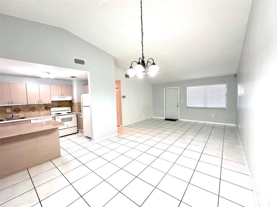 7680 SW 156th Ct B115, Miami, Florida 33193
