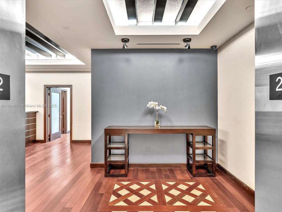 20900 NE 30th Ave 207, Aventura, Florida 33180, Estados Unidos