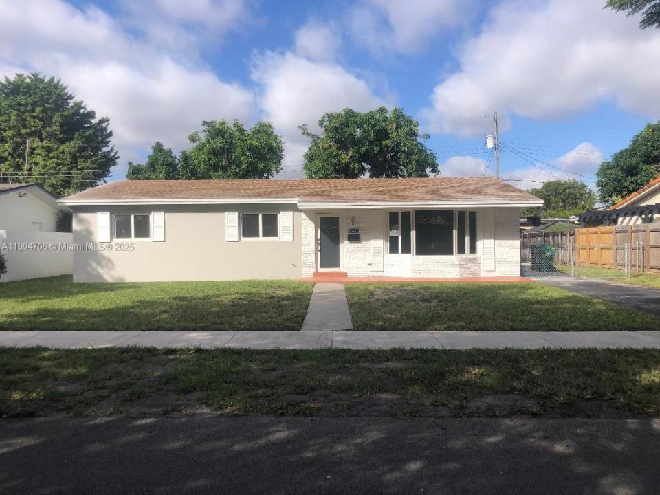 2650 SW 96th Ave, Miami, Florida 33165