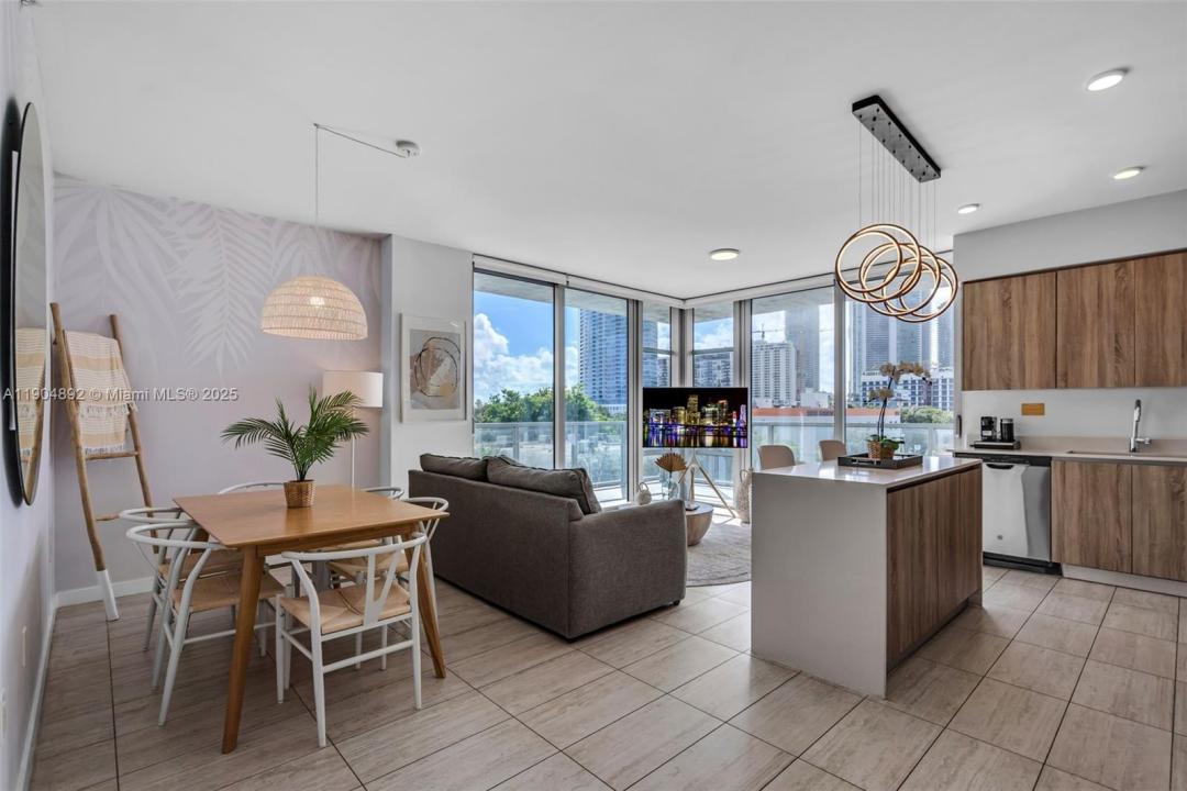 3900 Biscayne Blvd S-312, Miami, Flórida 33137, Estados Unidos