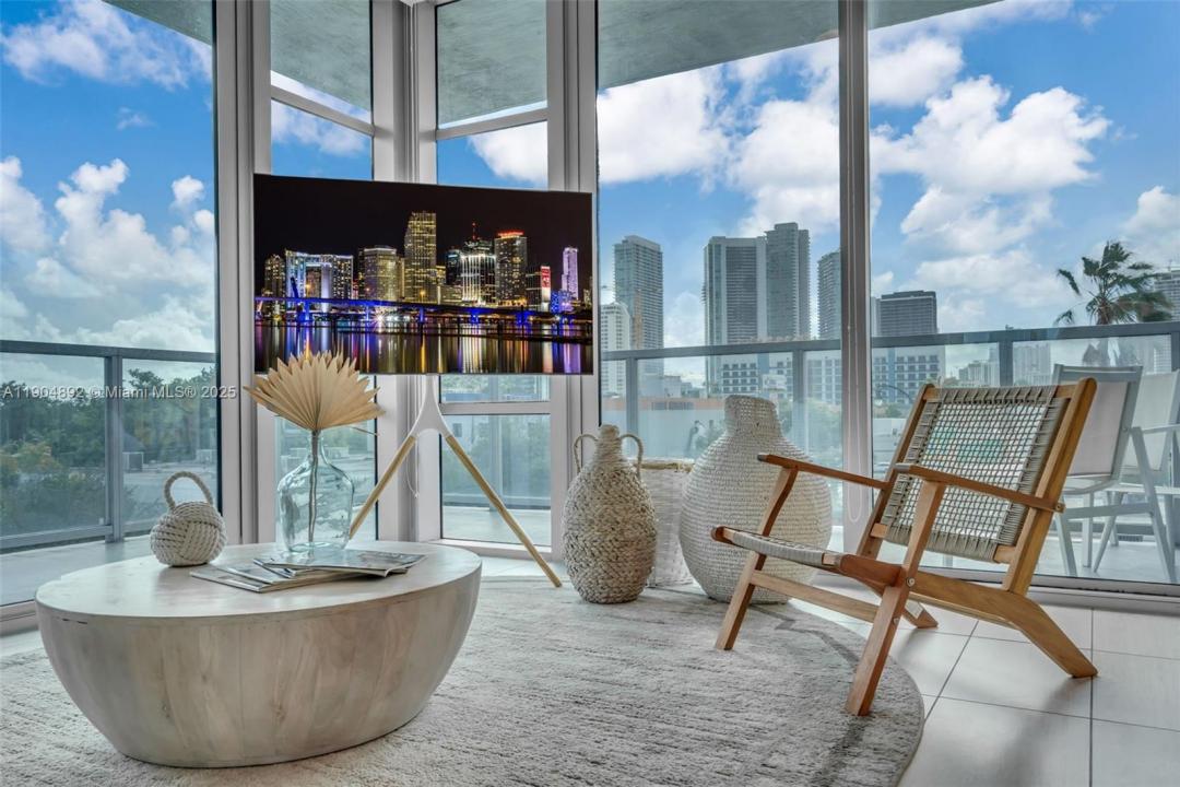 3900 Biscayne Blvd S-312, Miami, Flórida 33137, Estados Unidos