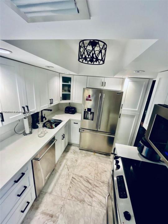 20355 NE 34th Ct 1622, Aventura, Florida 33180, USA