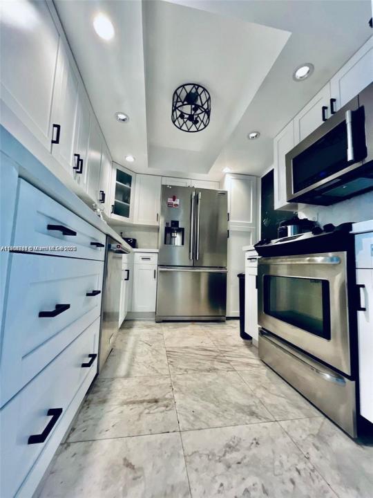 20355 NE 34th Ct 1622, Aventura, Florida 33180, USA