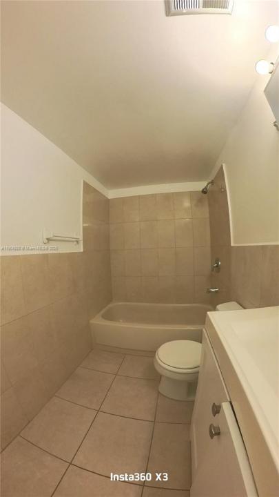 65 NE 202nd Ter Q22, Miami Gardens, Florida 33179, Amerika Birleşik Devletleri