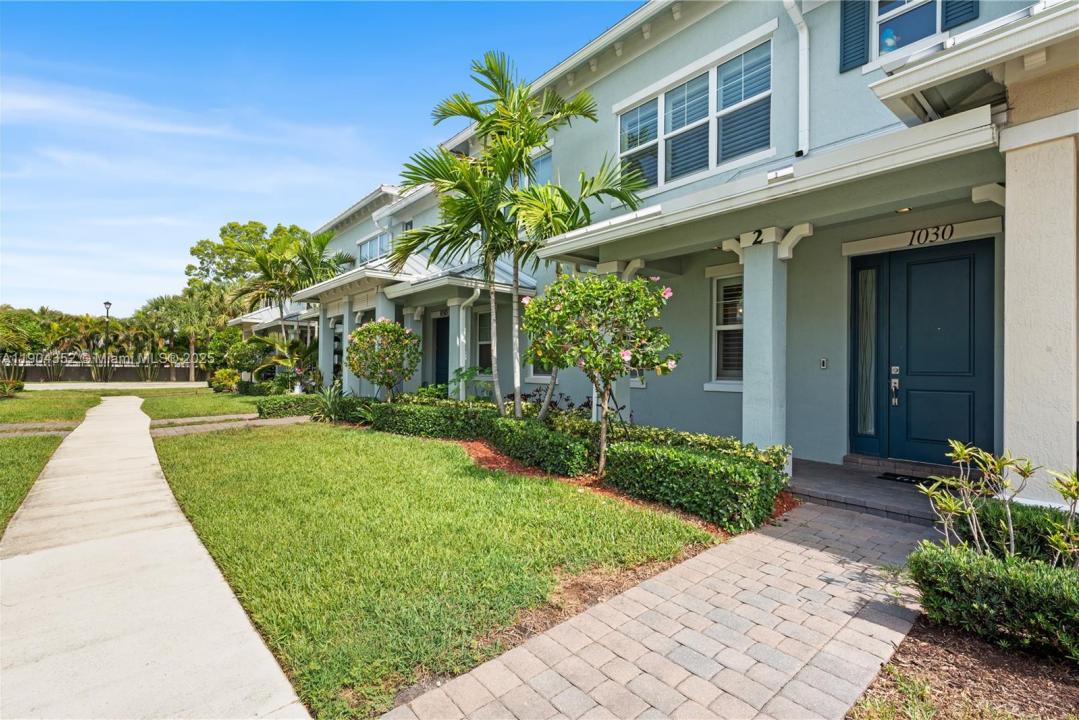 1030 Eucalyptus Dr 2, Hollywood, Florida 33021