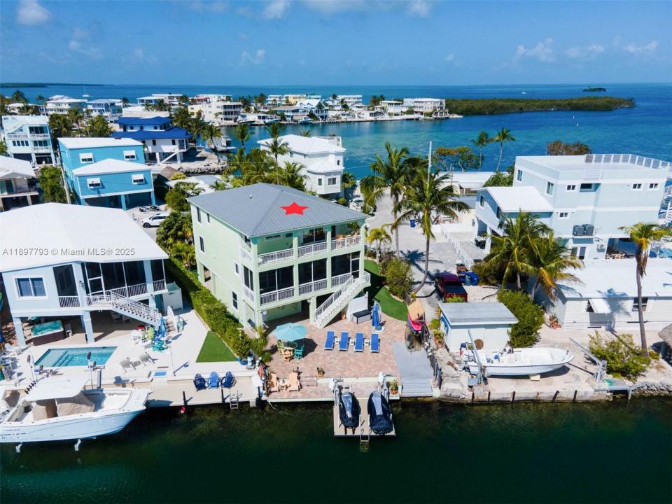 140 Fairwich Ct, Tavernier, Флорида 33070, Соединенные Штаты