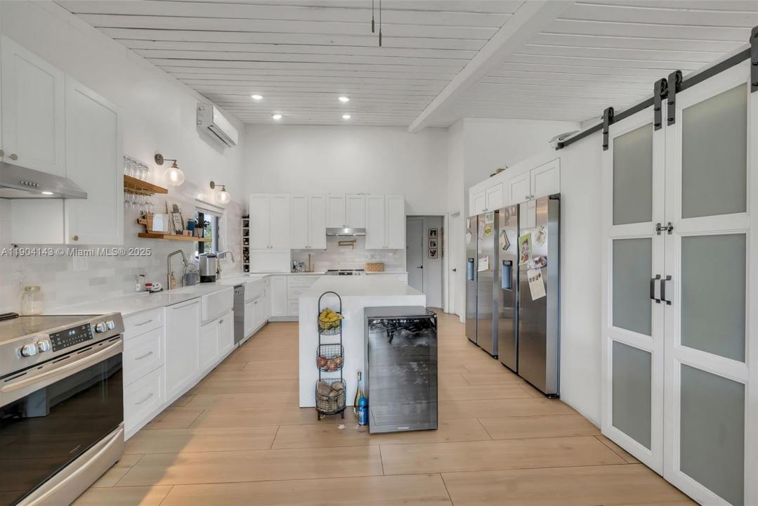 7380 NW 44th Ct, Lauderhill, Florida 33319