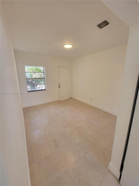 640 - 642 NW 77th St, Miami, Florida 33150