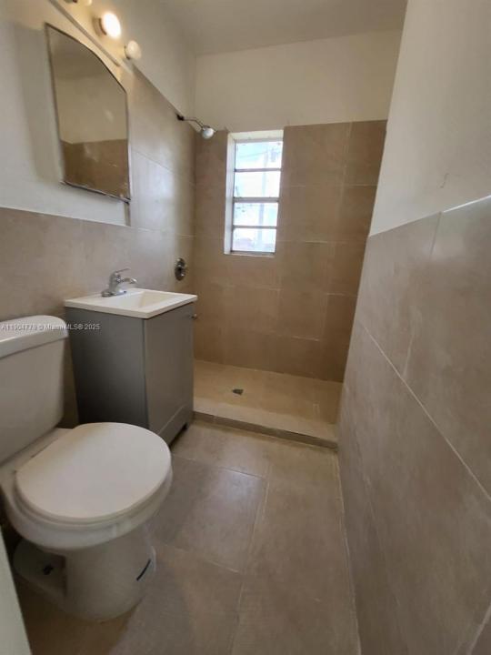 640 NW 77th St, Miami, Florida 33150