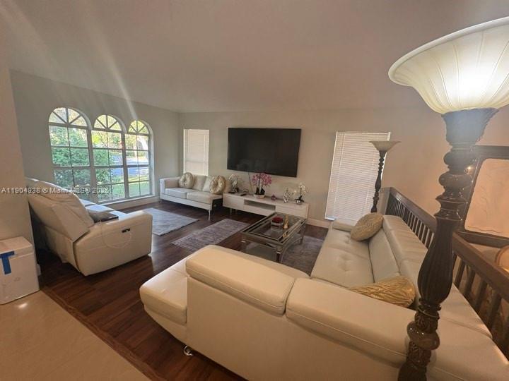 4520 NW 52nd St, Coconut Creek, Florida 33073, Estados Unidos