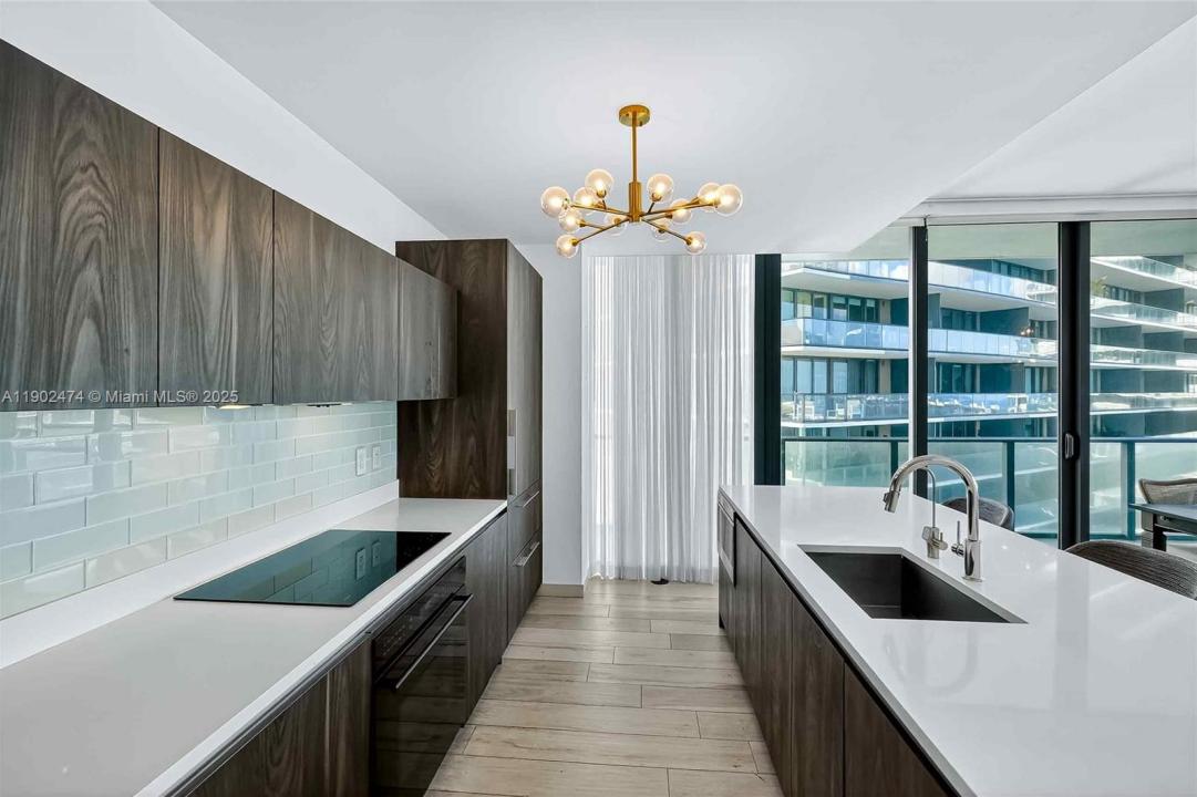 480 NE 31st St 4407, Miami, Florida 33137, Estados Unidos