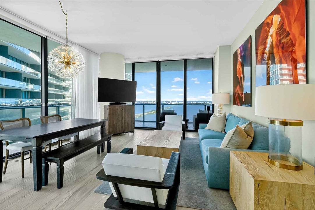 480 NE 31st St 4407, Miami, Florida 33137, Estados Unidos