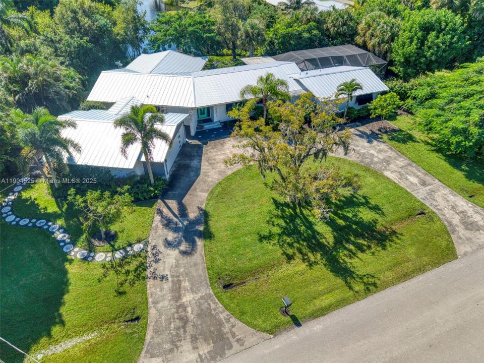 4531 9th Pl, Vero Beach, Florida 32966, USA