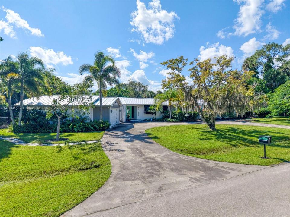 4531 9th Pl, Vero Beach, Florida 32966, USA