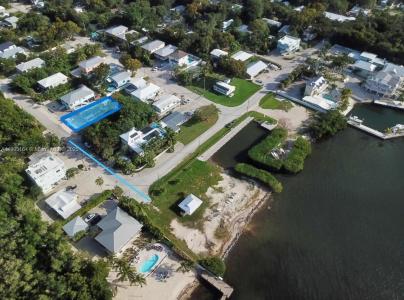 59 Tarpon Ave, Key Largo, Florida 33037, USA