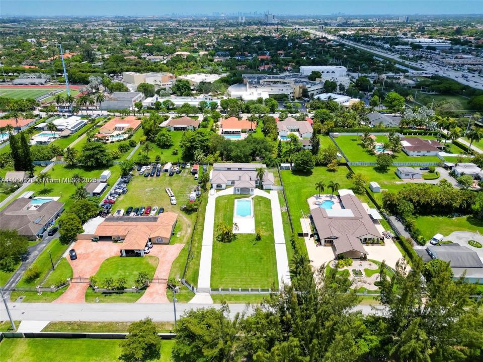 425 SW 129th Ave, Miami, Flórida 33184, Estados Unidos