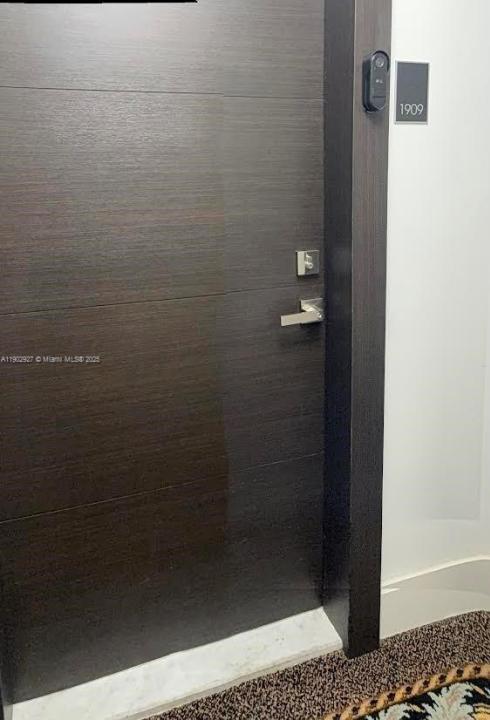 2801 NE 183rd St 1909W, Aventura, Florida 33160