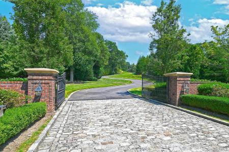 142 Round Swamp Road, Huntington, ニューヨーク 11747, アメリカ合衆国