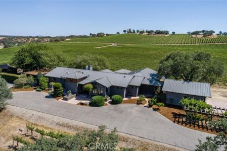 Airport Road, Paso Robles, Калифорния 93446, Соединенные Штаты