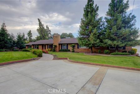 1st, Atwater, California 95301