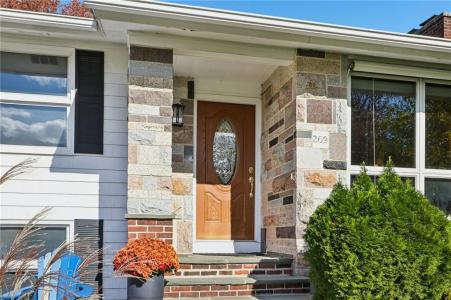 269 Glen Hills Drive, Cranston, 羅德島州 02920, 美國