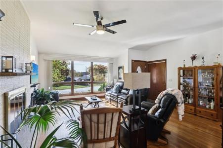 269 Glen Hills Drive, Cranston, 羅德島州 02920, 美國