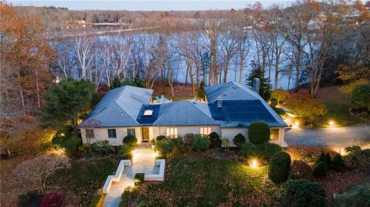 6 Cavalry Drive, Smithfield, RI 02917, USA