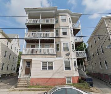 69 Fales Street 3Fl, Central Falls, ロードアイランド 02863, アメリカ合衆国