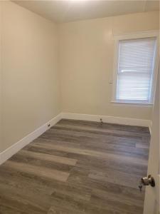 69 Fales Street 3Fl, Central Falls, ロードアイランド 02863, アメリカ合衆国