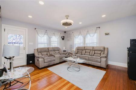 75 Randolph Avenue, Tiverton, Rhode Island 02878, États-Unis