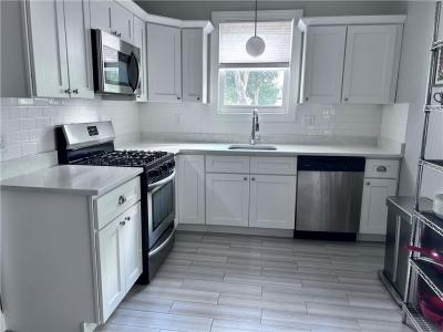 141 Doyle Avenue 1, Providence, Rhode Island 02906, USA