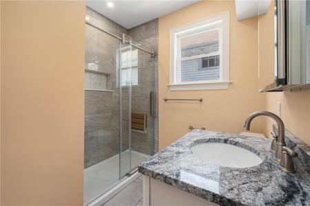 148 EVERGREEN Street 2, Providence, Rhode Island 02906, USA