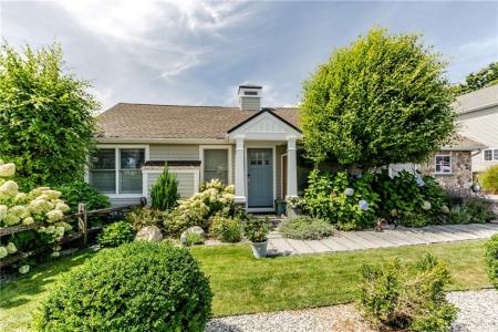 45 Juniper Avenue, Warwick, רוד איילנד 02886, ארצות הברית של אמריקה