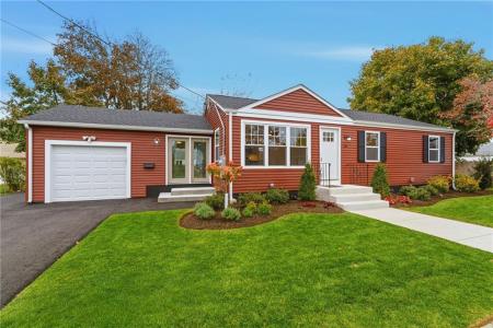 34 Keller Avenue, Cranston, רוד איילנד 02920, ארצות הברית של אמריקה