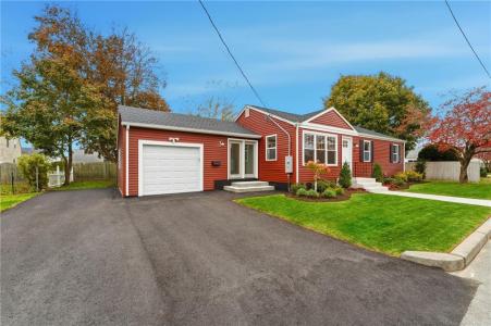 34 Keller Avenue, Cranston, רוד איילנד 02920, ארצות הברית של אמריקה